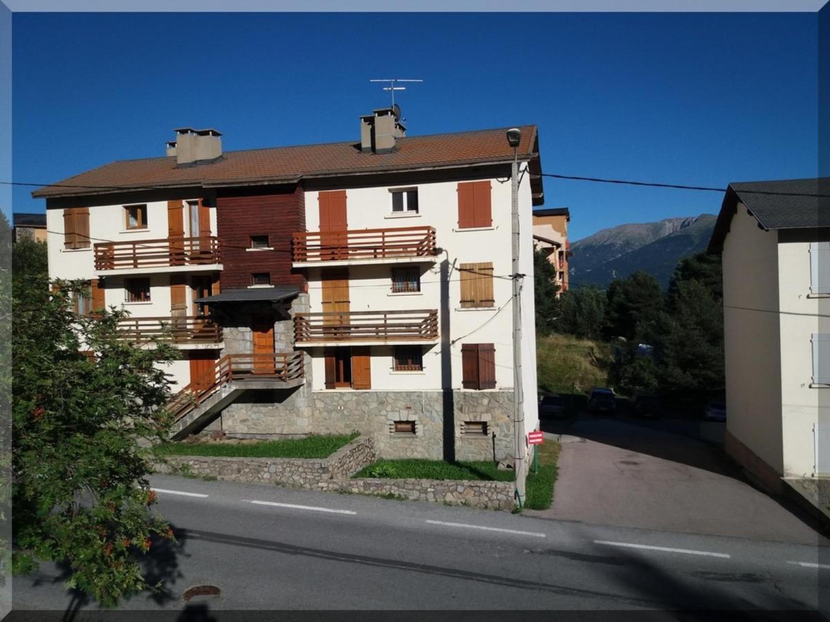 Residence Orazur - Appartement De Charme - 2 Chambres - Poele A Bois - 2 Balcons - Jardin - Parking - Internet - Linge Et Menage En Options Payantes Font-Romeu-Odeillo-Via Bagian luar foto