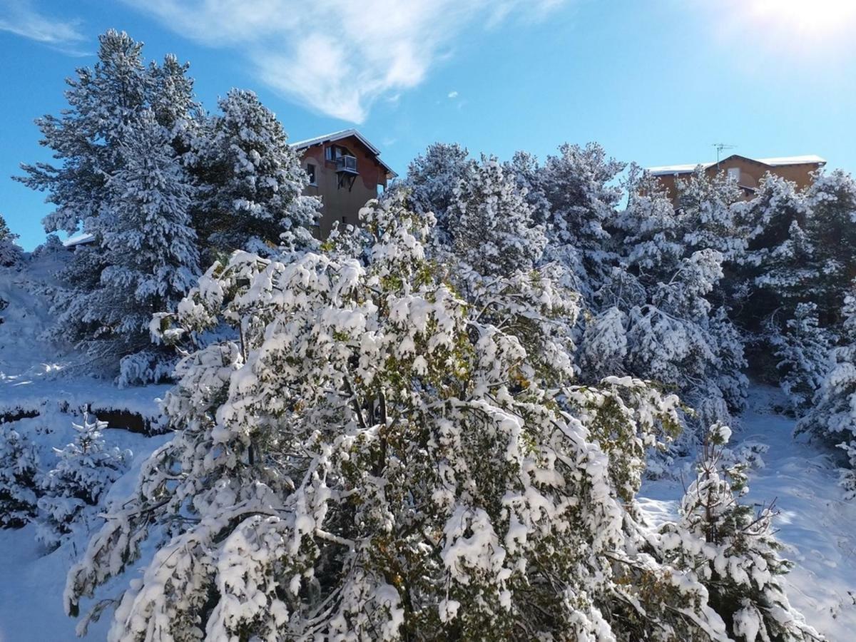 Residence Orazur - Appartement De Charme - 2 Chambres - Poele A Bois - 2 Balcons - Jardin - Parking - Internet - Linge Et Menage En Options Payantes Font-Romeu-Odeillo-Via Bagian luar foto